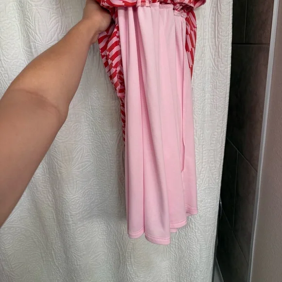 Elegant Red Geometric Pattern Dress - Picture 7 of 7